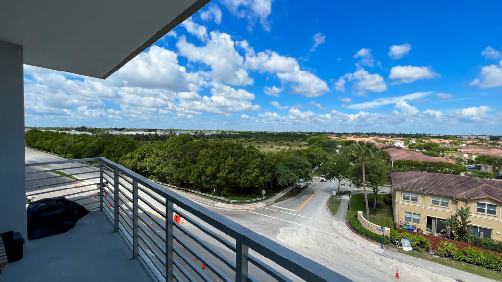 midtown doral unit 509 view 1