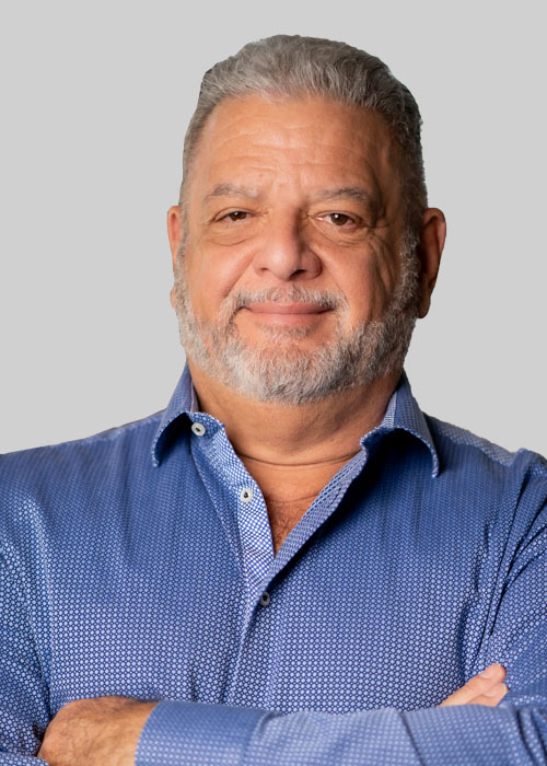 Christopher J. Pierce - Luxury Real Estate Associate